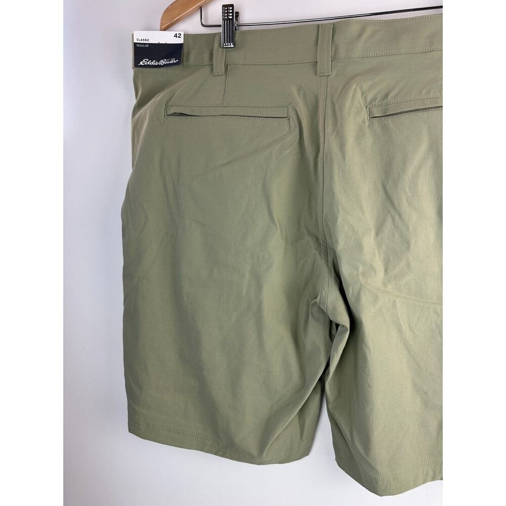 NWT Eddie Bauer Horizon Guide 10" Chino Shorts Stretch Eucalyptus Green Men's 42 - Picture 4 of 11